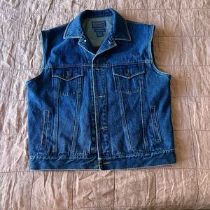 Pendleton denim vest with Navajo blanket detail size